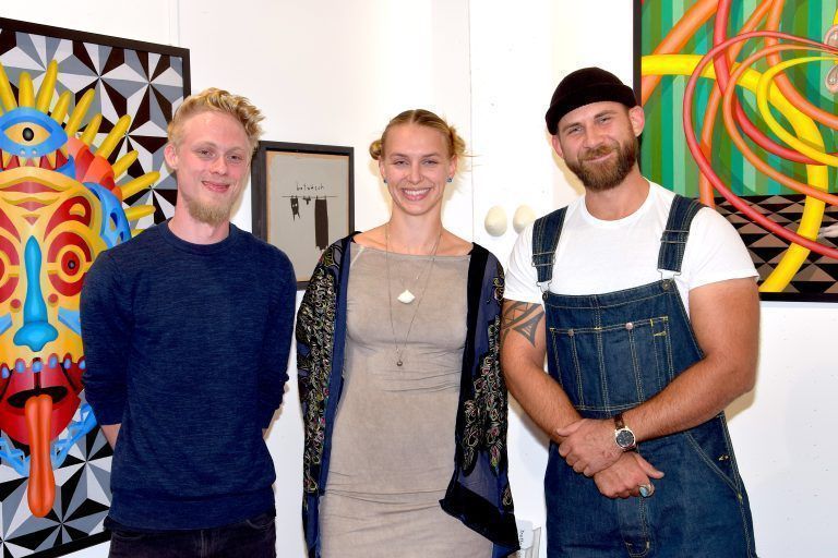 Robin Wiedenhofer, Künstlerin Ria Christern und Simon Auer.