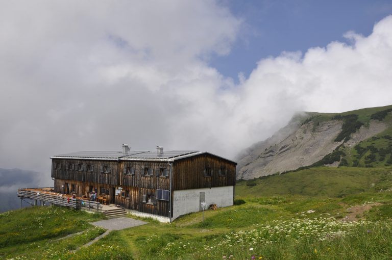 Das Freschen-Haus verfügt über eine neue 19 kW-Photovoltaikanlage zur Energieversorgung.