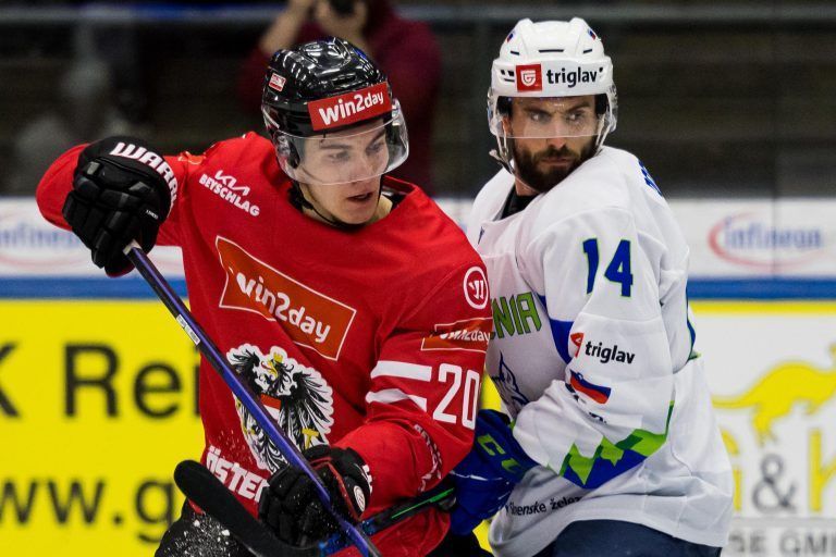 Matic Podlipnik mit dem slowenischen Nationalteam im Testspiel im April gegen Österreich. <span class="copyright">Gepa</span>