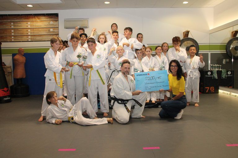 Das ZEN Taekwon-Do Center Feldkirch initiierte eine Spendenaktion fürs Vorarlberger Kinderdorf.