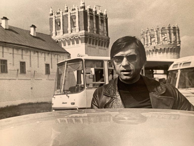 Johann Marte präsentiert in Feldkirch seine Autobiographie "Nowodewitschi, 1979 – Autobiographischer Roman in Europa zwischen Ost und West".  <span class="copyright">privat</span>