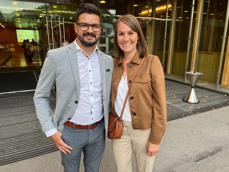 Besucher-Duo: Martina und Philipp Rinderer.