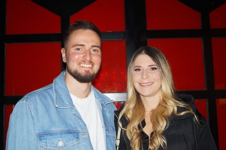 Niki und Sender-DJ Alex Zorn haben sich auch gefreut.