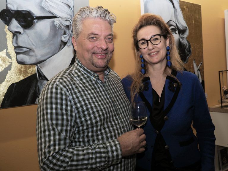 Rechtsanwalt Christoph Ganahl mit Iris.