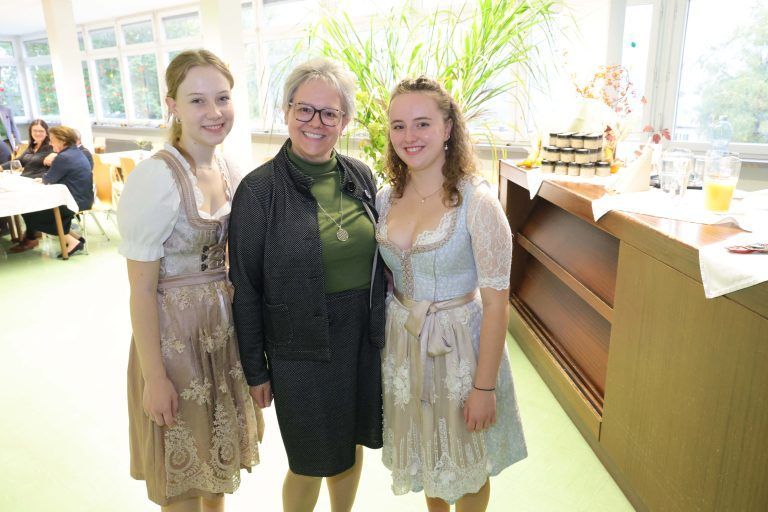 Angelina Anfang, Maria Pircher und Luisa Marxer.