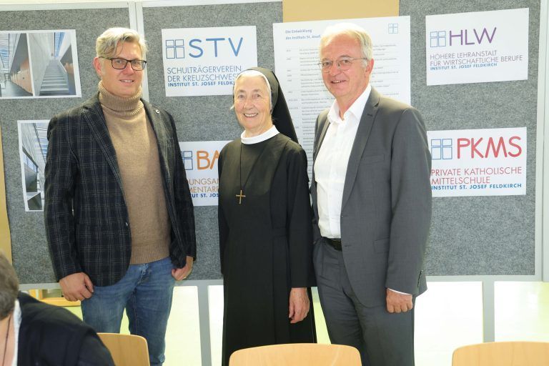 Oliver Christof, Sr. Maria Andrea und Gerhard Frontull.