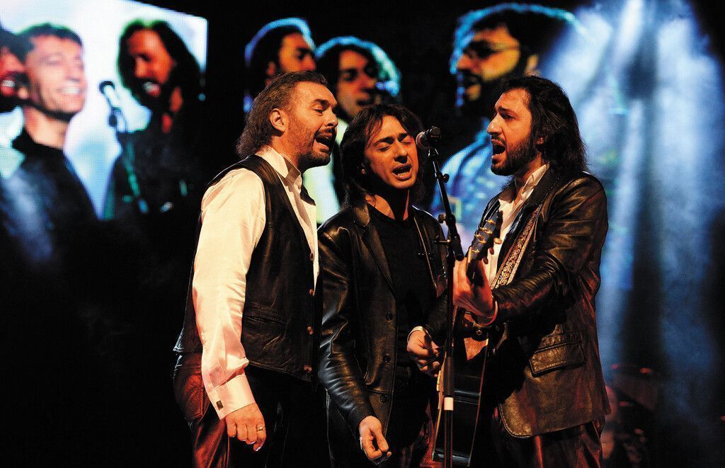 „Massachusetts – Das BEE GEES Musical“ gastiert in Bregenz