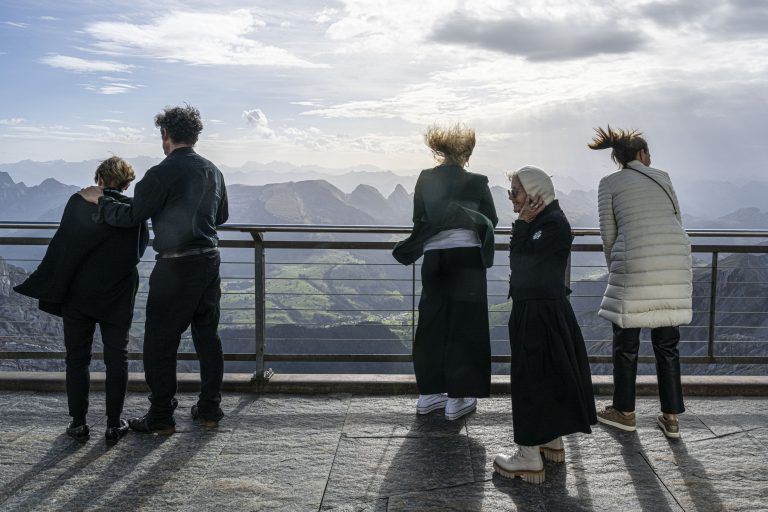 Die Besucher kommen in den Genuss verbilligter Berg- und Talfahrten sowie attraktiver Übernachtungstarife.     <span class="copyright">Kolumination </span>