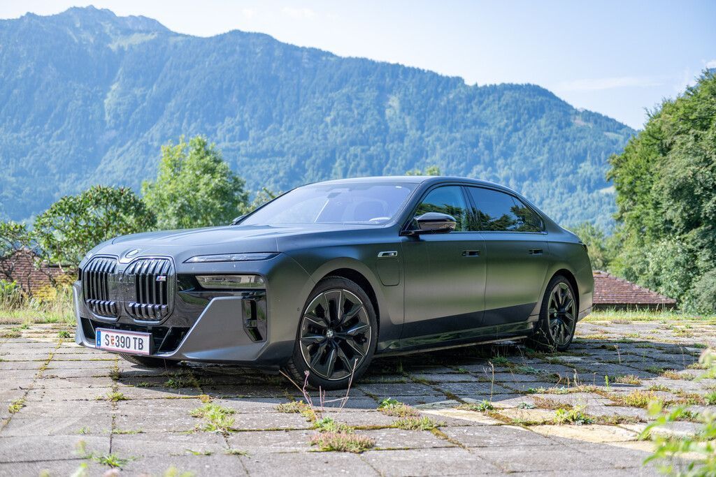 Die Autorität auf dem Asphalt