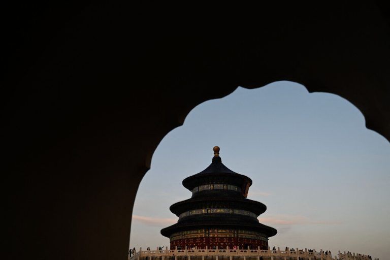 Der Pekinger Himmelstempel ist ein Weltkulturerbe. Kein Wunder, dass täglich Tausende Menschen zu Besuch sind. AFP