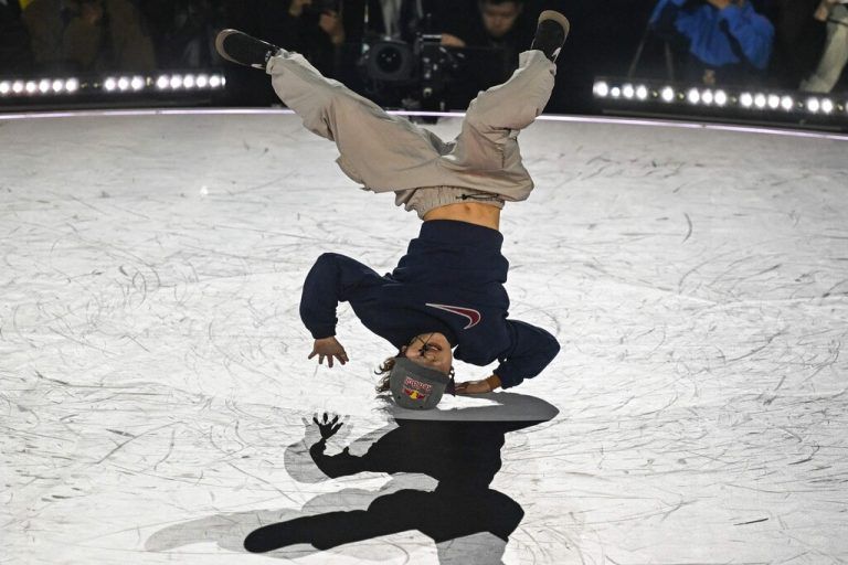 Die japanische Breakdance-Künstlerin Ami Yuasa alias Ami tritt im B-Girl-Finale des Red Bull BC One World Finals in Paris an. AFP