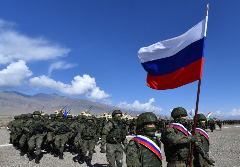 Die Organisation über kollektive Sicherheit (OVKS), unter anderem mit Russland, Kasachstan, Kirgistan und Usbekistan, hielt eine Truppenübung ab. AFP