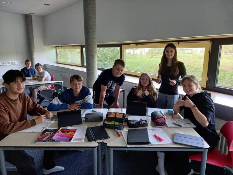 Die Schüler am BG Lustenau erhalten wertvolle Einblicke, um fundierte Entscheidungen für ihre schulische und berufliche Zukunft zu treffen.BG Lustenau
