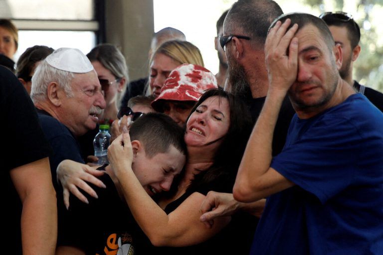 Diese Familie trauert um die von der Hamas auf dem Festival erschossene Dana Petrenko.