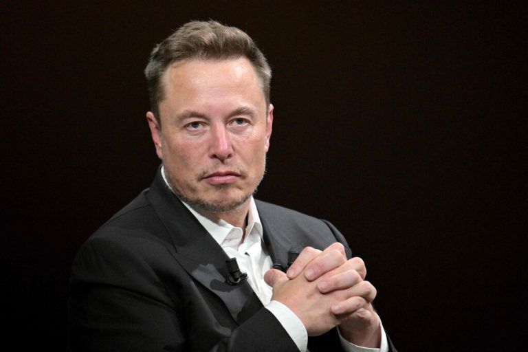 Elon Musk verklagt