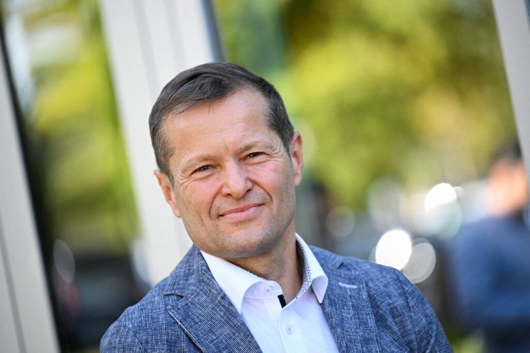 Österreichischer Physiker Krausz erhält Nobelpreis. »D10