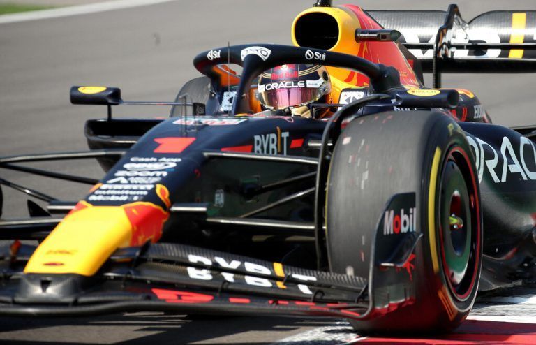 Verstappen eine Klasse für sich