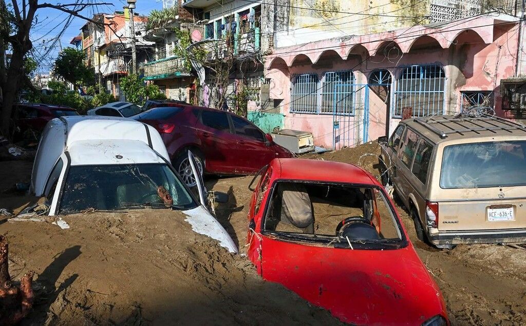 Nach Hurrikan in Acapulco sollen Urlauber ausgeflogen werden