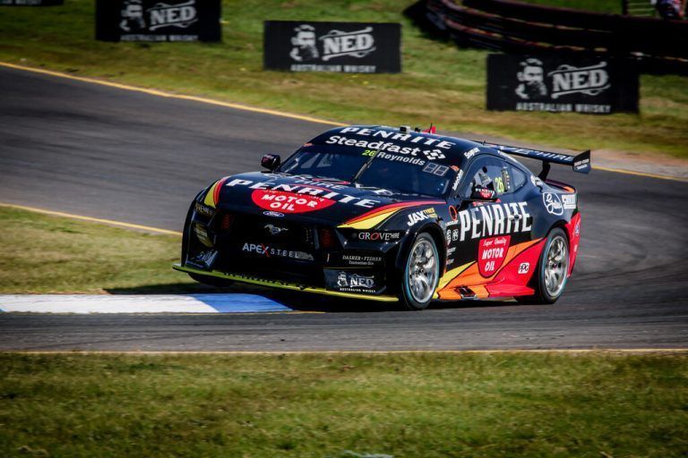Kevin Estre und Matthew Payne belegten beim Bathurst 1000 Platz elf. NOGER