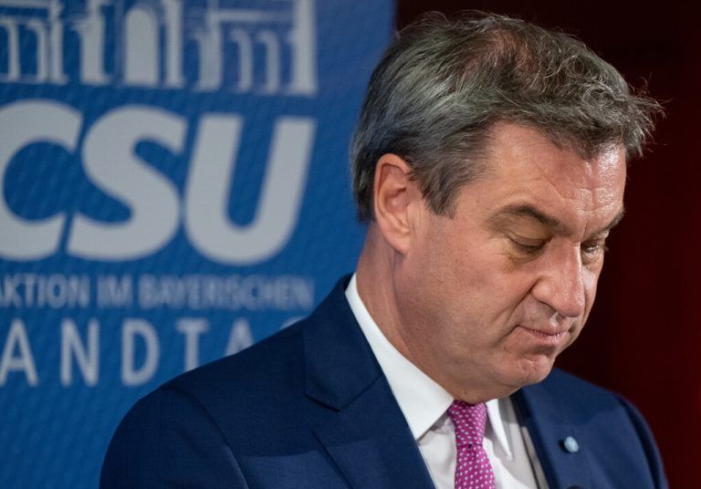 Markus Söder (CSU) verlangt von Aiwanger ein klares Bekenntnis. APA