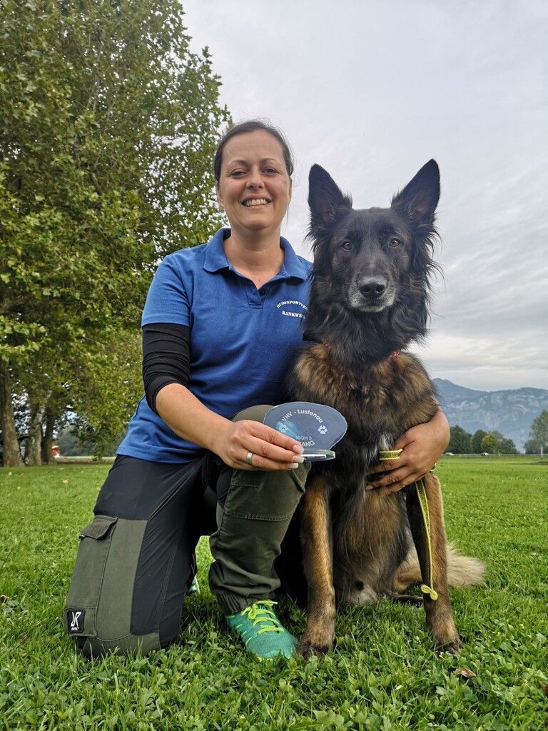 Melanie Ebenhoch mit Wicket.HSV Rankweil