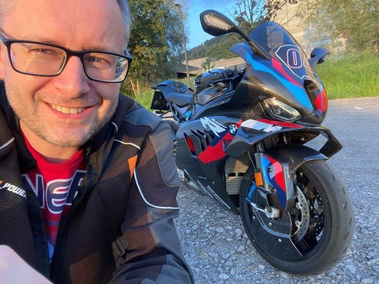 Mit dem Superbike unterwegs: Testfahrt, die in Erinnerung bleibt.