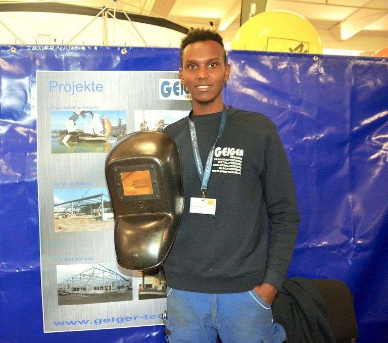 Mohamed Haile ist Stahlbautechniker und muss auch schweißen.