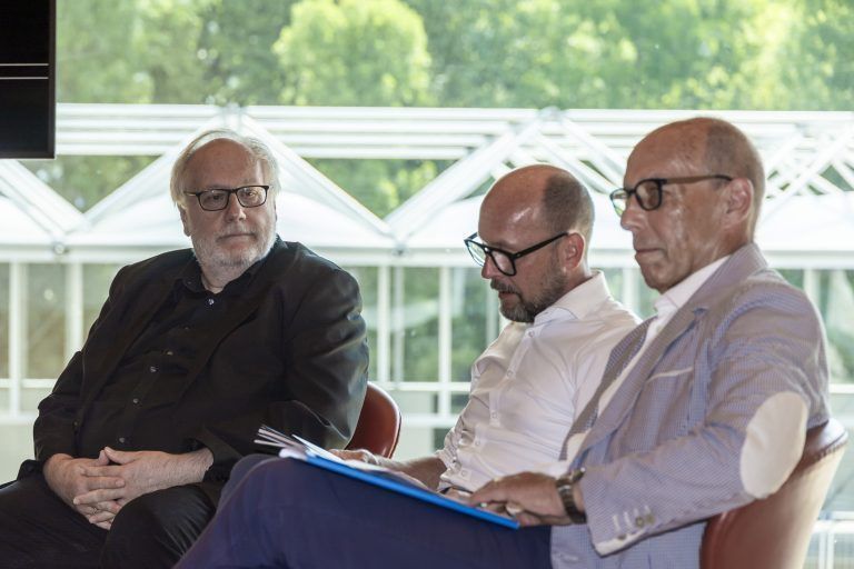 Der Bregenzer Komponist Richard Dünser, der Bregenzer Bürgermeister Michael Ritsch und Michael Rauth, Stadtrat für Kultur. <span class="copyright">Roland Paulitsch</span>