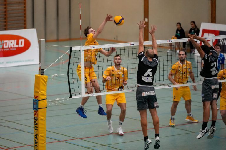 Simon Schwendinger und Co. fuhren den Derbysieg gegen Mils ein. stiplovsek
