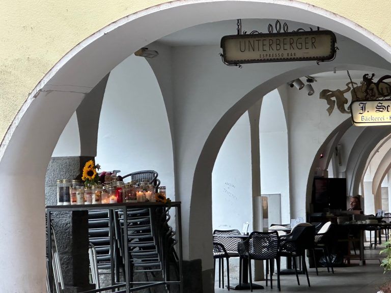 Seit Anfang der 2000er-Jahre führte Pepi Auer die beliebte „Espresso Bar".