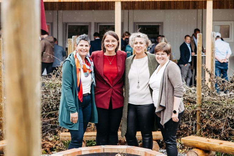 V.l. Pädagoginnen S. Wachter, V. Mitterhofer, I. Suvak und I. Witwer. Fa/Sams