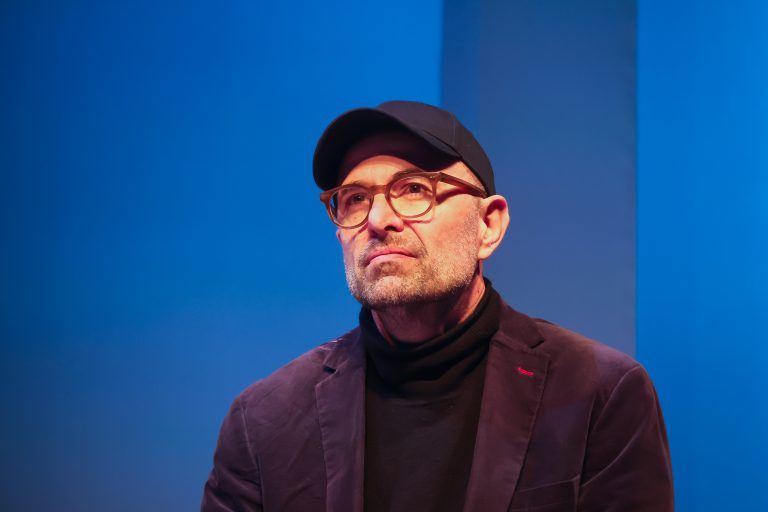 Philipp Stölzl, der auch für das Bühnenbild und das Lichtdesign verantwortlich zeichnet, inszeniert die Seeaufführung „Der Freischütz“. <span class="copyright">Philipp Steurer</span>