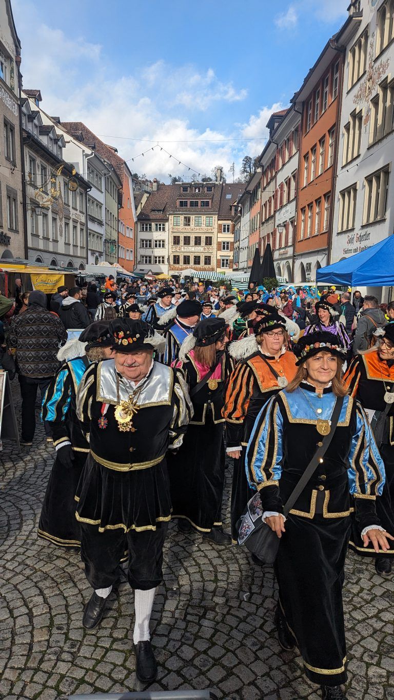 Zeremonienmeister Wolfi Strauß führt die närrische Zeremonie an.