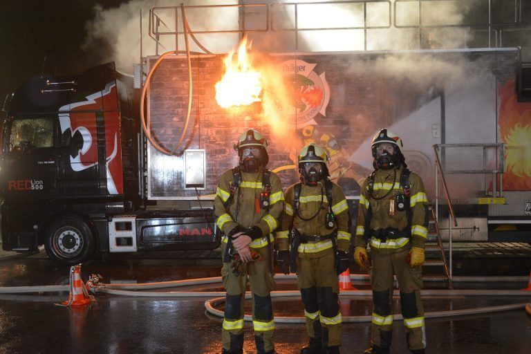Auch die Feuerwehr Hard trainierte in der Anlage. bvs
