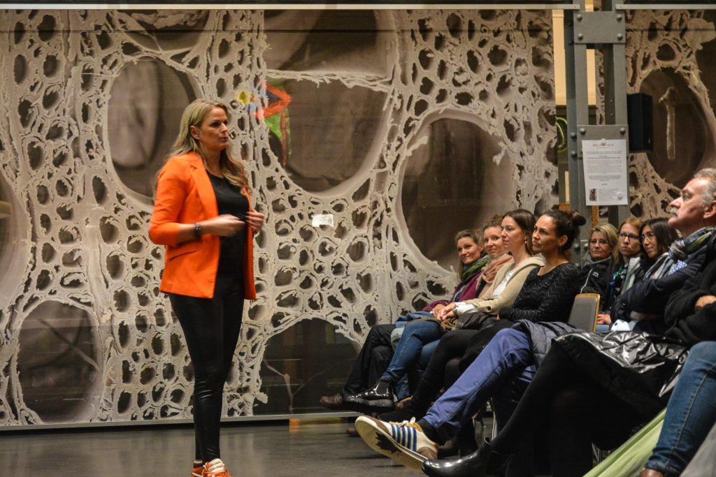 &#8220;Unsere Kinder und ihre Sprache verrohen im Internet zusehends&#8221;