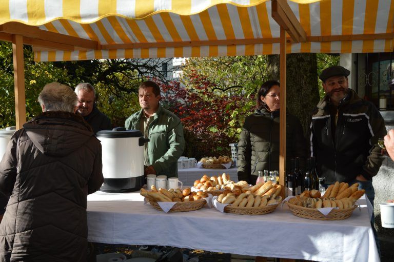 Die Sonne schien zur Agape ein wenig.