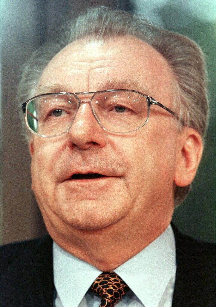1988 Lothar Späth, Ministerpräsident von Baden-Württemberg, Top-Manager. reuters