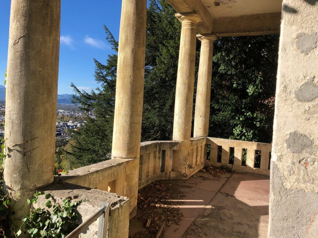 Früher beliebtes Ausflugsziel, heute bröckelt es vor sich hin