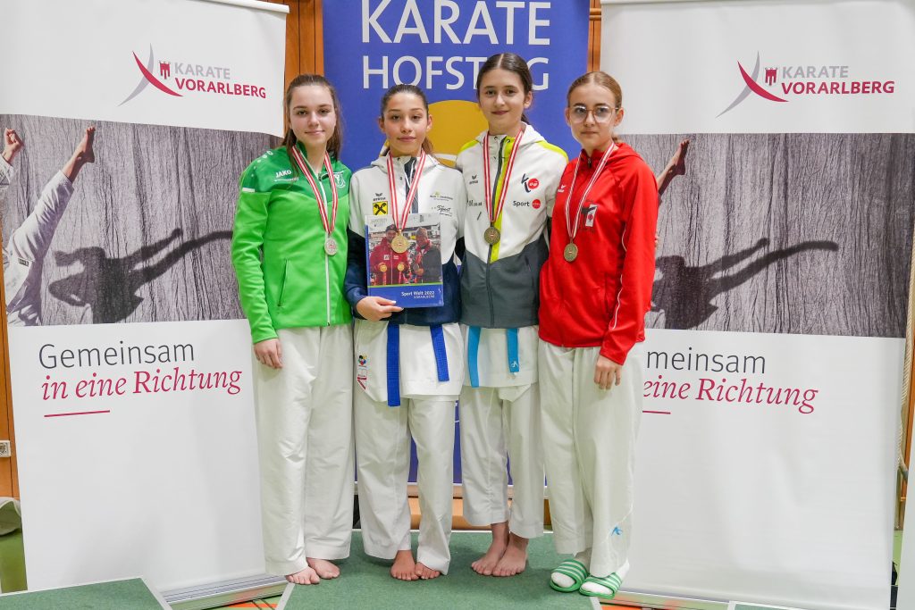 Rekordbeteiligung und XXL-Ausbeute für Karate Vorarlberg