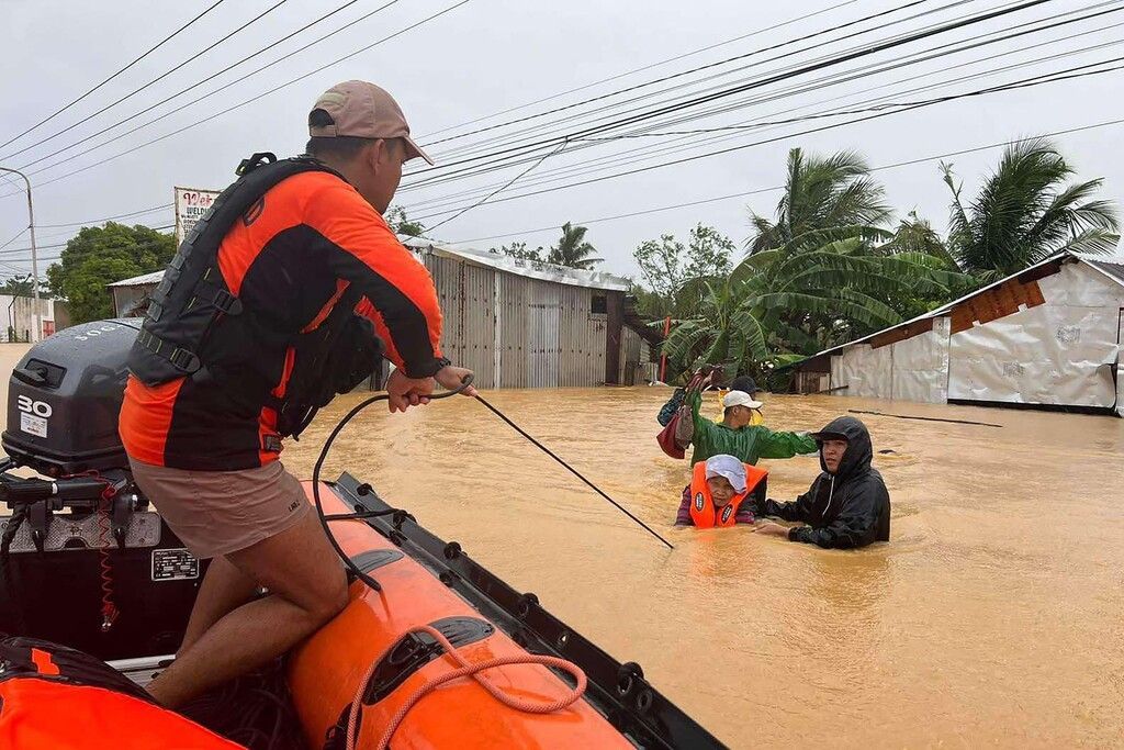 Tausende nach Hochwasser auf Philippinen auf der Flucht