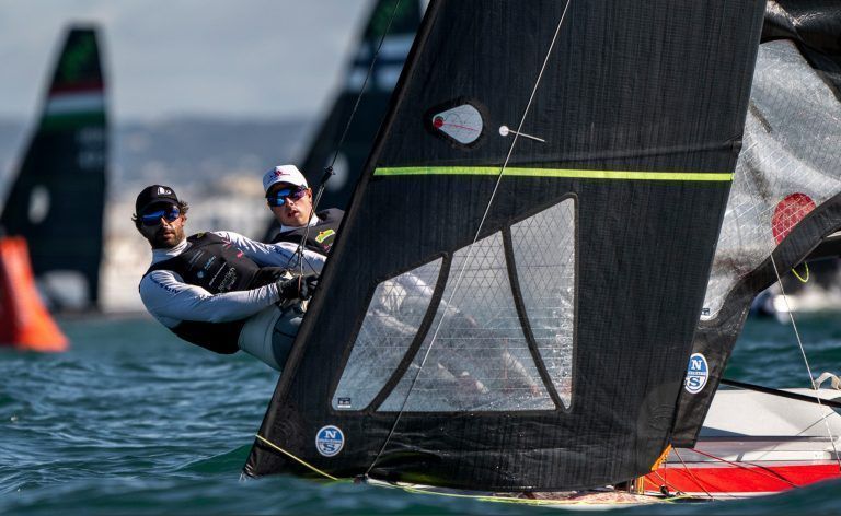 In den zwölf Wettfahrten erreichten Bildstein/Hussl zehn Top-10-Platzierungen. Die vierte Wettfahrt endete mit einem Sieg, das erste und das achte Race mit Rang zwei. 