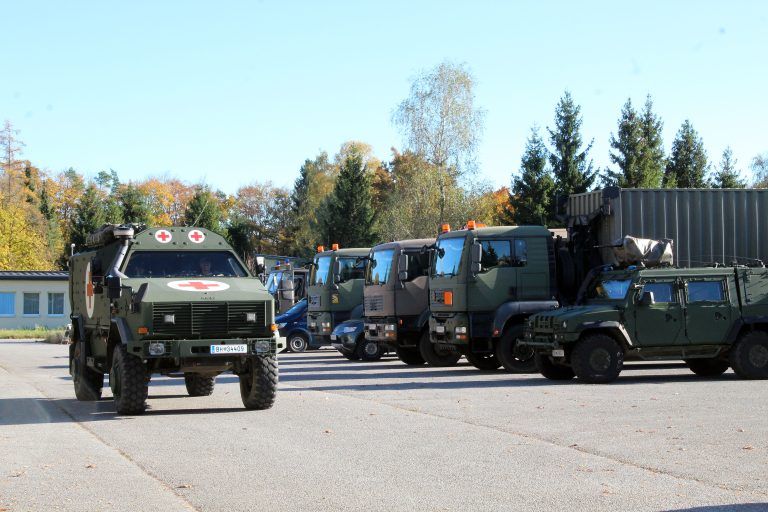 150 Fahrzeuge werden über Salzburg nach Vorarlberg verlegt. <span class="copyright">Bundesheer</span>