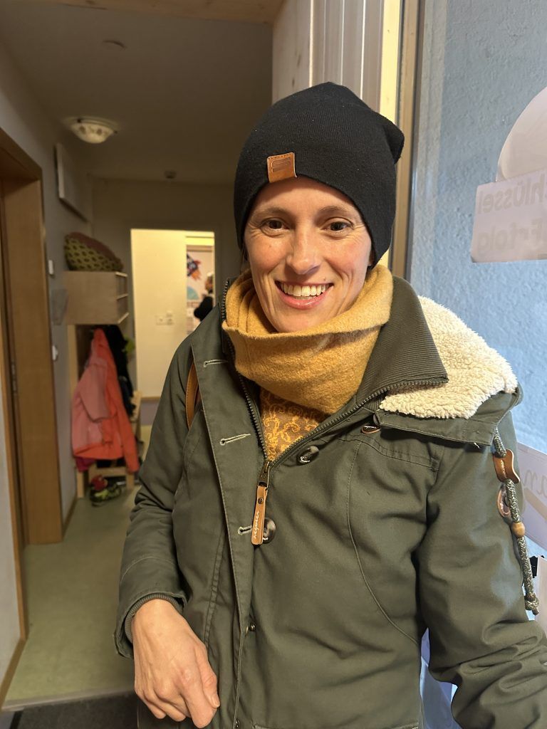 „Die bunte Einrichtung der Lernwerkstatt wirkt sehr sympathisch. Alles ist offen, hell und freundlich. Ich war vor einigen Jahren schon einmal hier und muss sagen, Anne Gasperi hat mit dieser Neuausrichtung Großartiges geleistet.“ Marina Nigsch, Bludenz