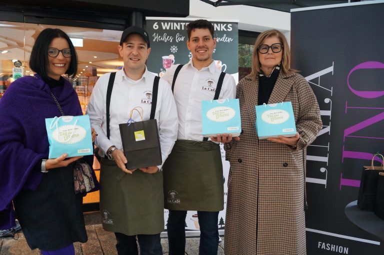 Daniela Erath-Mohr (Verein Aktion Leben), Claudio Errico und Manuel Vetter von Le Café und Lydia Vukojevic von Linea Uno. <span class="copyright">YAS/8</span>