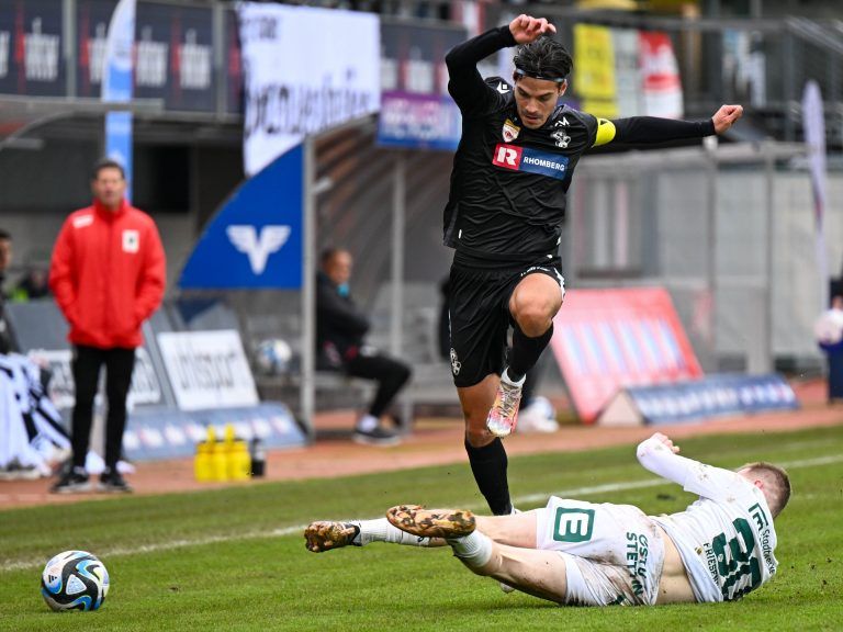 Kapitän Marko Martinovic nahm mit SW die Hürde Leoben. <span class="copyright">Gepa</span>