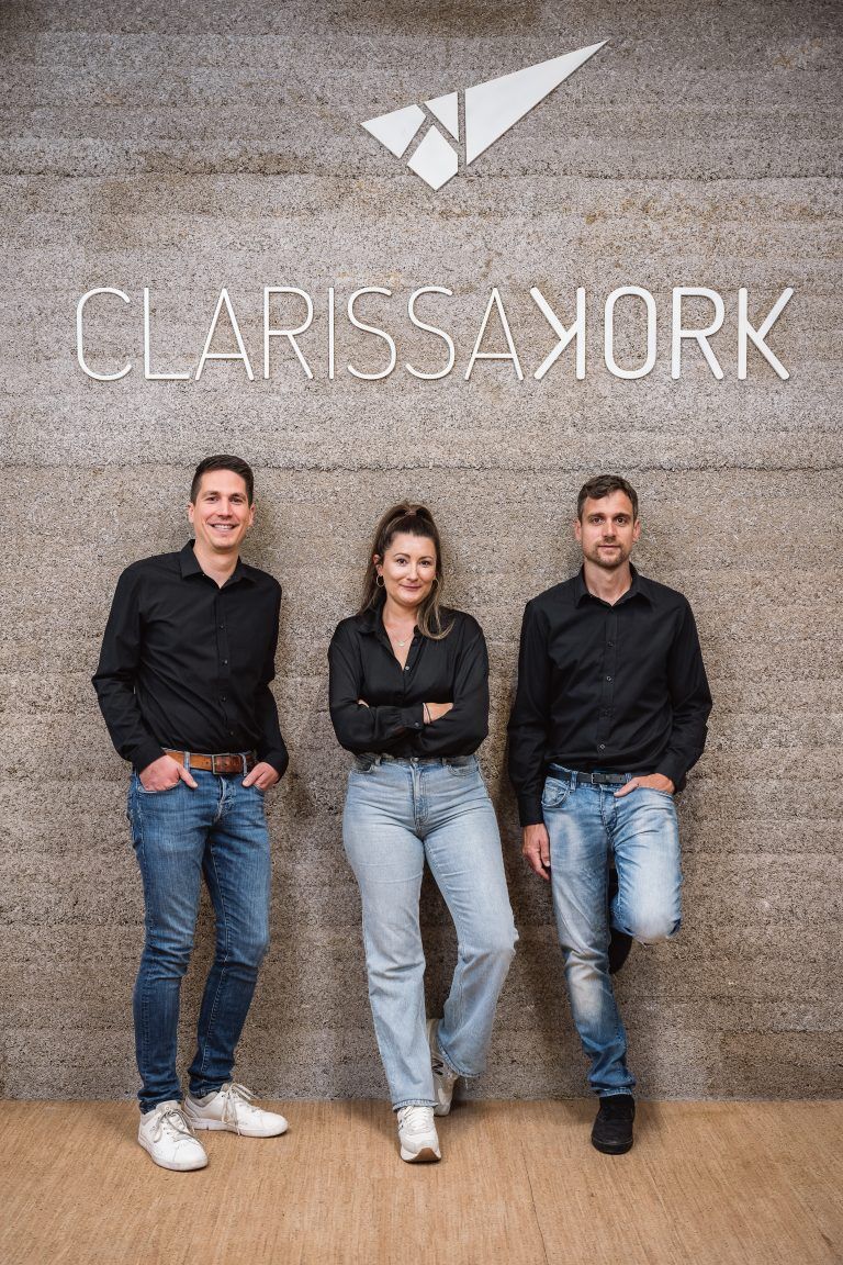 Das Geschäftsleitungstrio: Clarissa Steurer, Edwin Steurer sowie Markus Kilga (l.). <span class="copyright">NussbaumerPhotography</span>