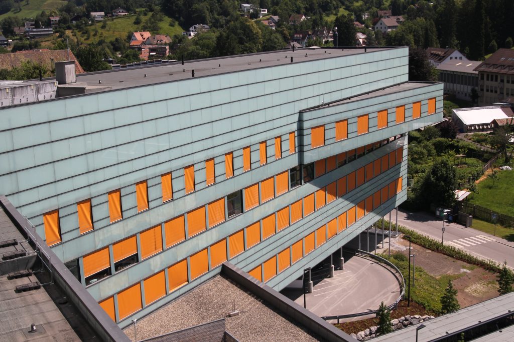 Bettenrückstau in die Spitäler