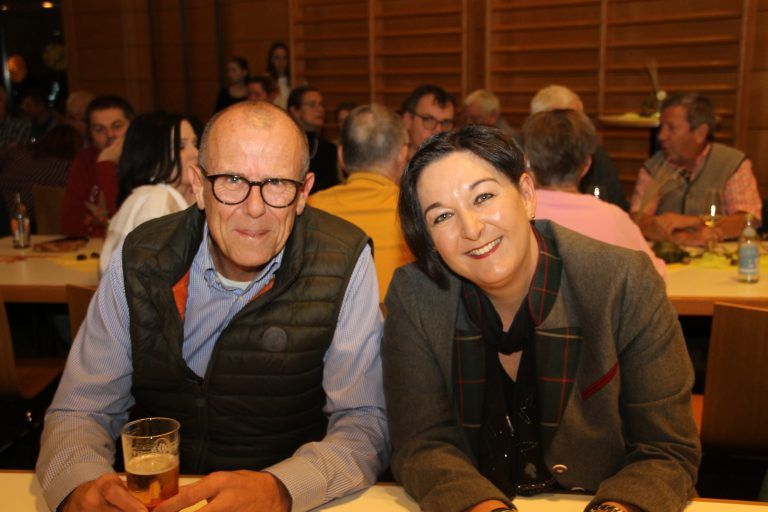 Frastanz BM Walter Gohm und Andrea Tschofen-Netzer von der Stunde des Herzens.