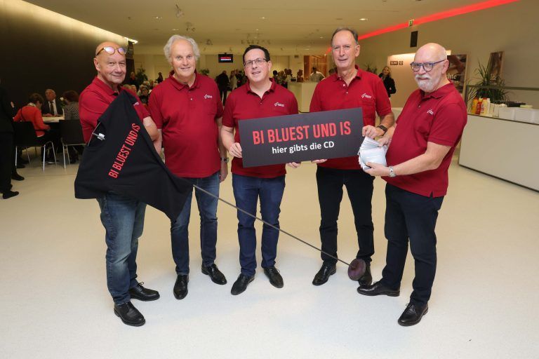Initiator Kuno Wohlgenannt, Kassier Karl-Heinz Ender, Chorleiter Michael Schwärzler, Vorstand Kurt Deuring, Stefan Marent. ame