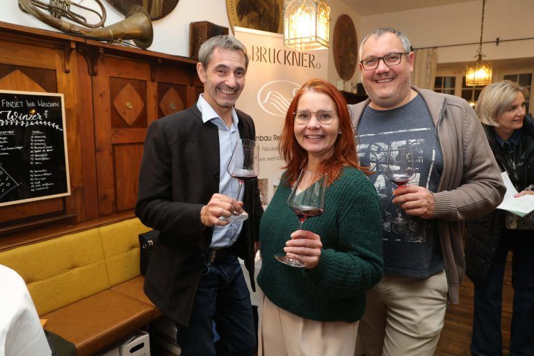Reinhard Bruckner (Gols), Sprachkompetenz-Trainerin Alice Rist und Chemiker Kai Rist.